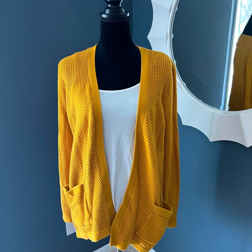 Pocketed Cardigan